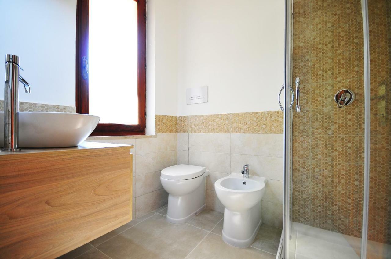 הוילה פורטו אוטיאולו Residenza I Melograni מראה חיצוני תמונה